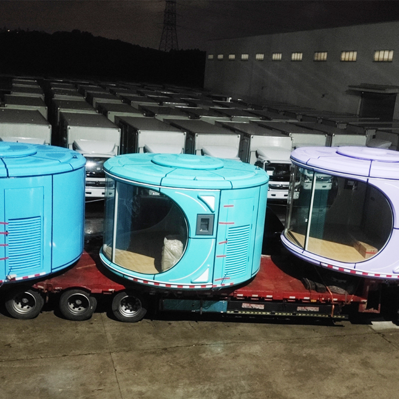 What is the transportation process of a mobile prefabricated house?