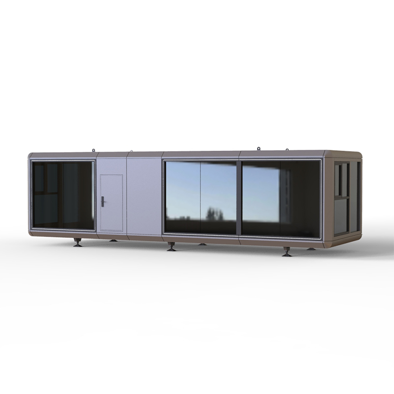 How do mobile homes ensure living safety in extreme climates (heavy rain, severe cold, high temperature)?